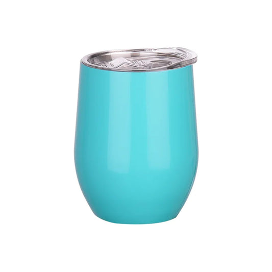 Turquoise insulated tumbler with a silver lid on a white background